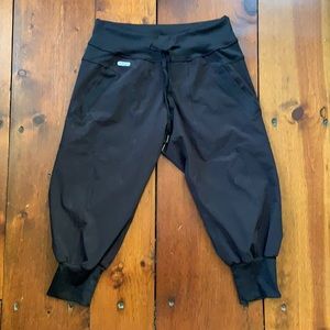 Capezio black capree dance joggers size XS